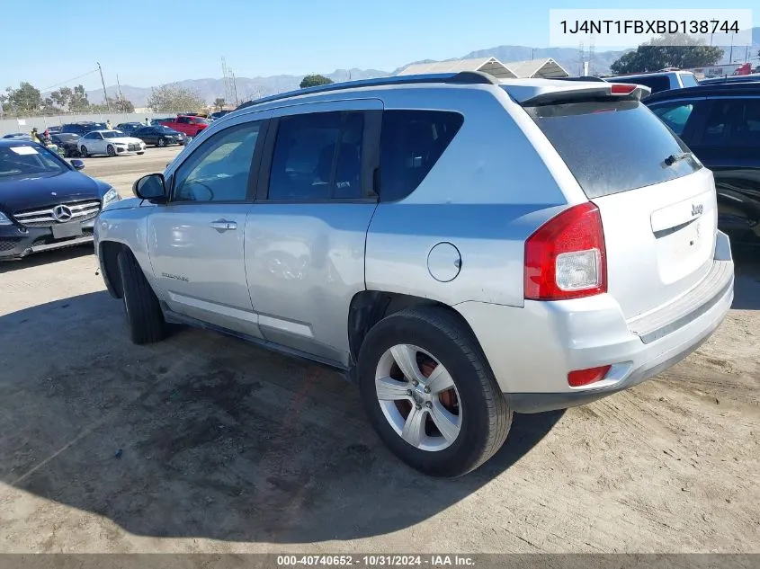 2011 Jeep Compass VIN: 1J4NT1FBXBD138744 Lot: 40740652