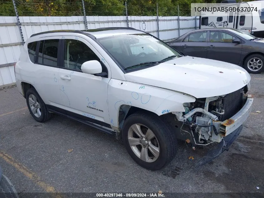 2016 Jeep Compass Sport/North VIN: 1C4NJDAB5GD637074 Lot: 40297346