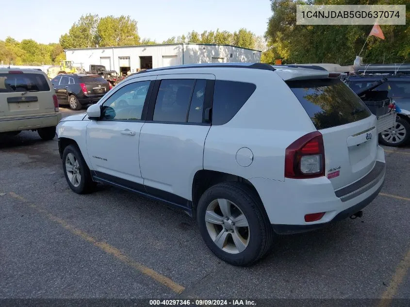 2016 Jeep Compass Sport/North VIN: 1C4NJDAB5GD637074 Lot: 40297346