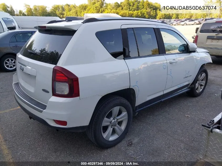 2016 Jeep Compass Sport/North VIN: 1C4NJDAB5GD637074 Lot: 40297346