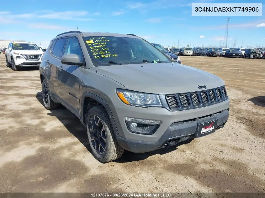 2019 Jeep Compass Sport VIN: 3C4NJDABXKT749906 Lot: 12107576