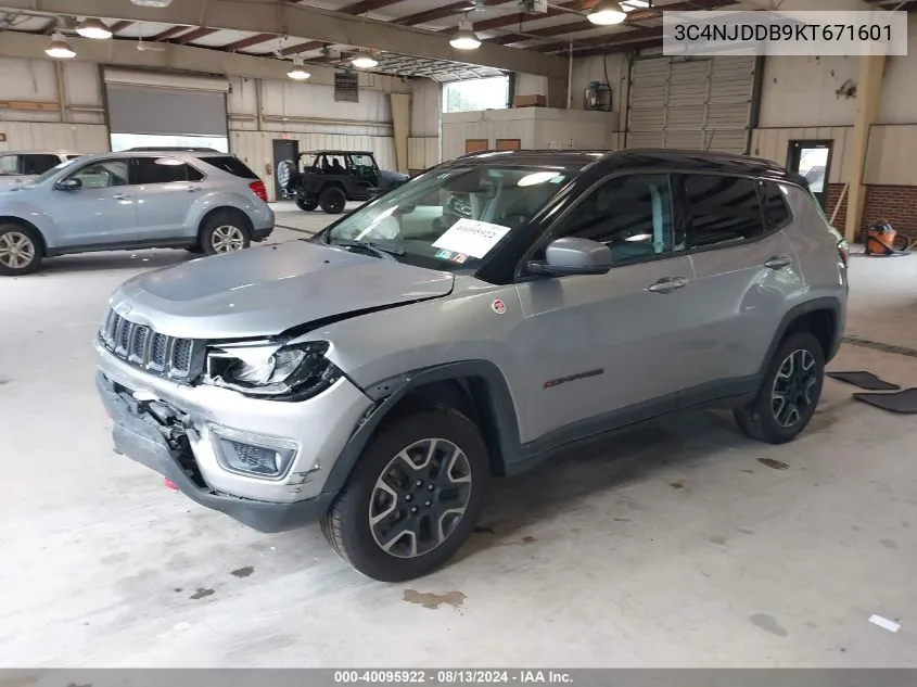 3C4NJDDB9KT671601 2019 Jeep Compass Trailhawk 4X4