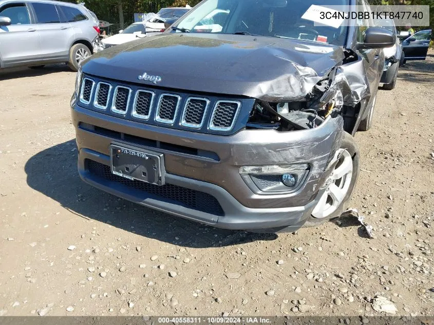 2019 Jeep Compass Latitude 4X4 VIN: 3C4NJDBB1KT847740 Lot: 40558311