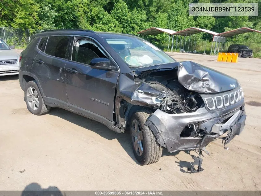 2022 Jeep Compass Latitude 4X4 VIN: 3C4NJDBB9NT123539 Lot: 39599885