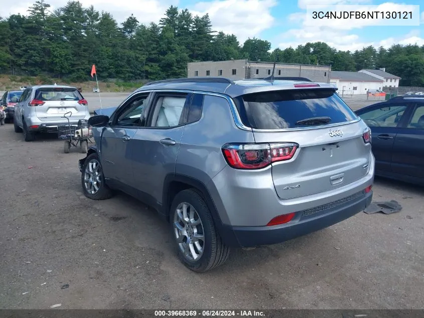 3C4NJDFB6NT130121 2022 Jeep Compass Latitude Lux 4X4