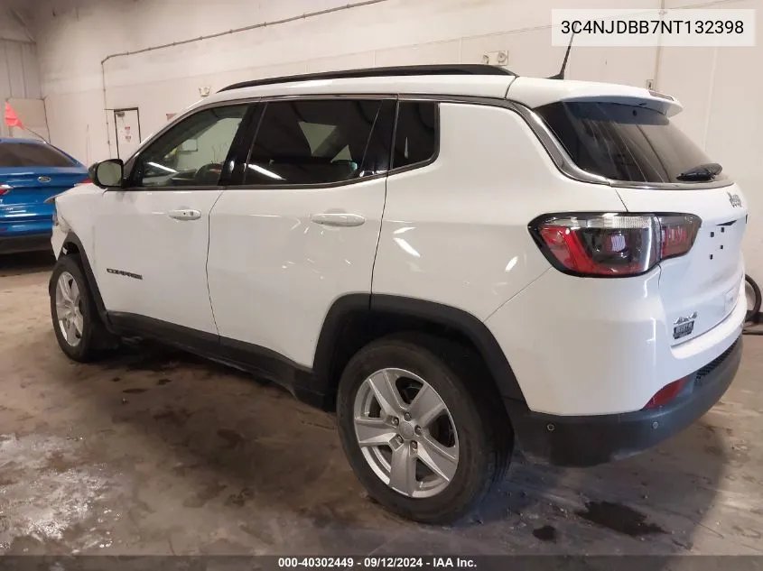 3C4NJDBB7NT132398 2022 Jeep Compass Latitude 4X4