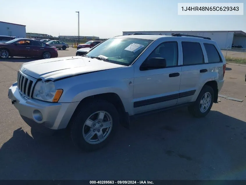 2005 Jeep Grand Cherokee Laredo VIN: 1J4HR48N65C629343 Lot: 40289563