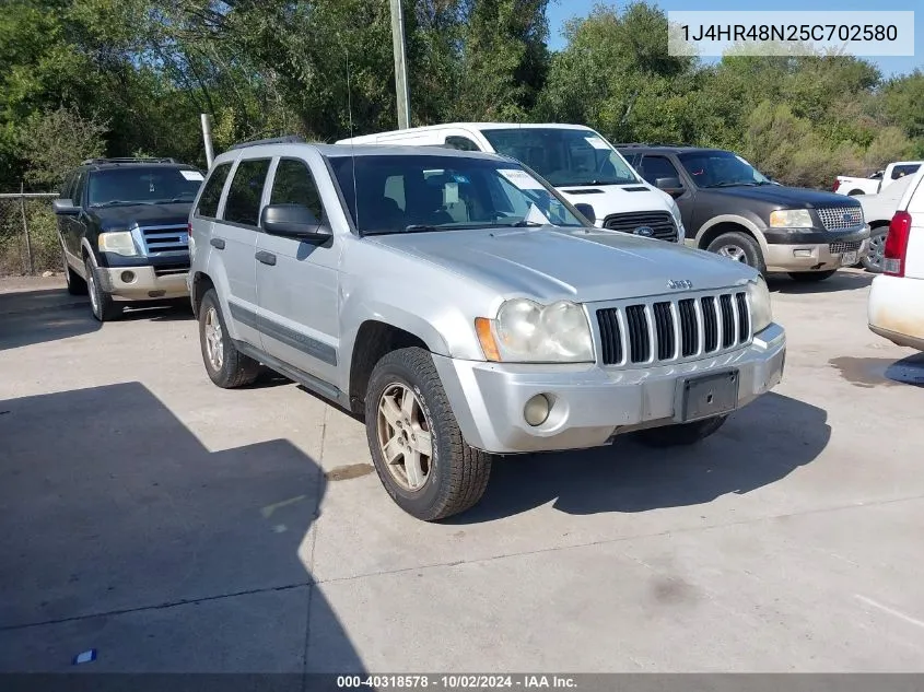 2005 Jeep Grand Cherokee Laredo VIN: 1J4HR48N25C702580 Lot: 40318578