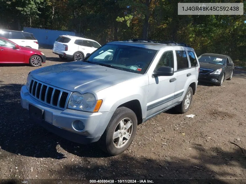 2005 Jeep Grand Cherokee Laredo VIN: 1J4GR48K45C592438 Lot: 40590438