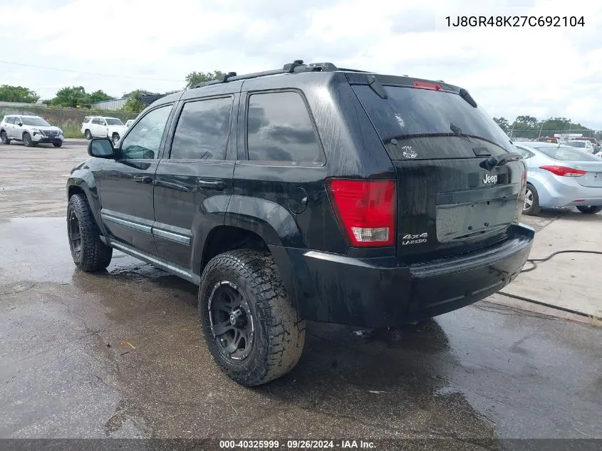 2007 Jeep Grand Cherokee Laredo VIN: 1J8GR48K27C692104 Lot: 40325999