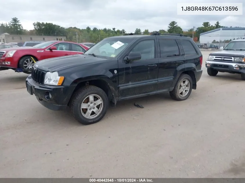 2007 Jeep Grand Cherokee Laredo VIN: 1J8GR48K67C613596 Lot: 40442545