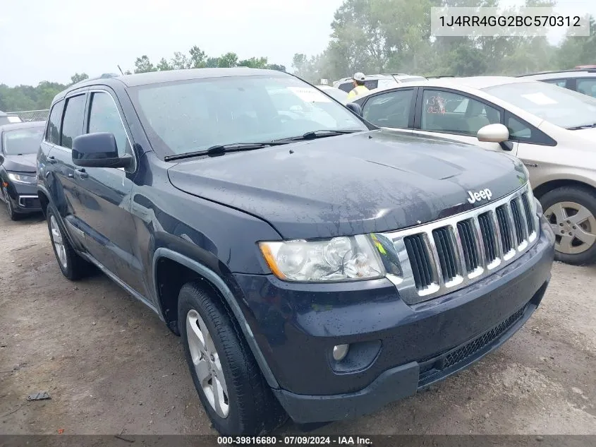 1J4RR4GG2BC570312 2011 Jeep Grand Cherokee Laredo