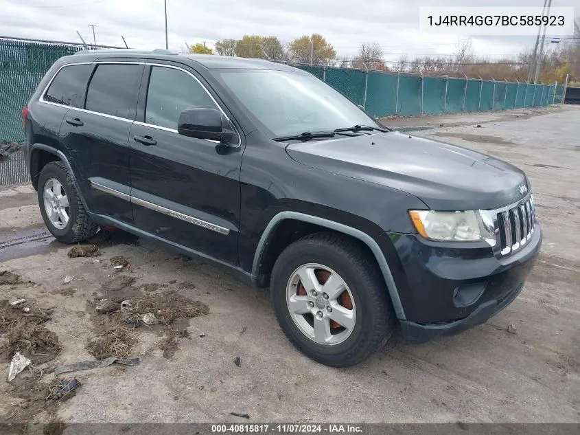 2011 Jeep Grand Cherokee Laredo VIN: 1J4RR4GG7BC585923 Lot: 40815817