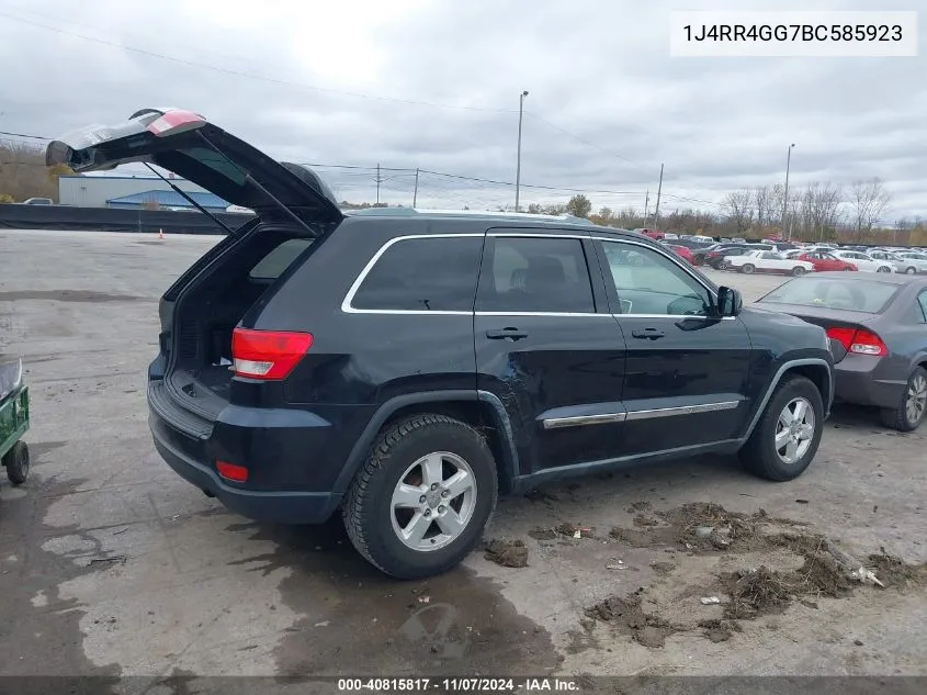 2011 Jeep Grand Cherokee Laredo VIN: 1J4RR4GG7BC585923 Lot: 40815817