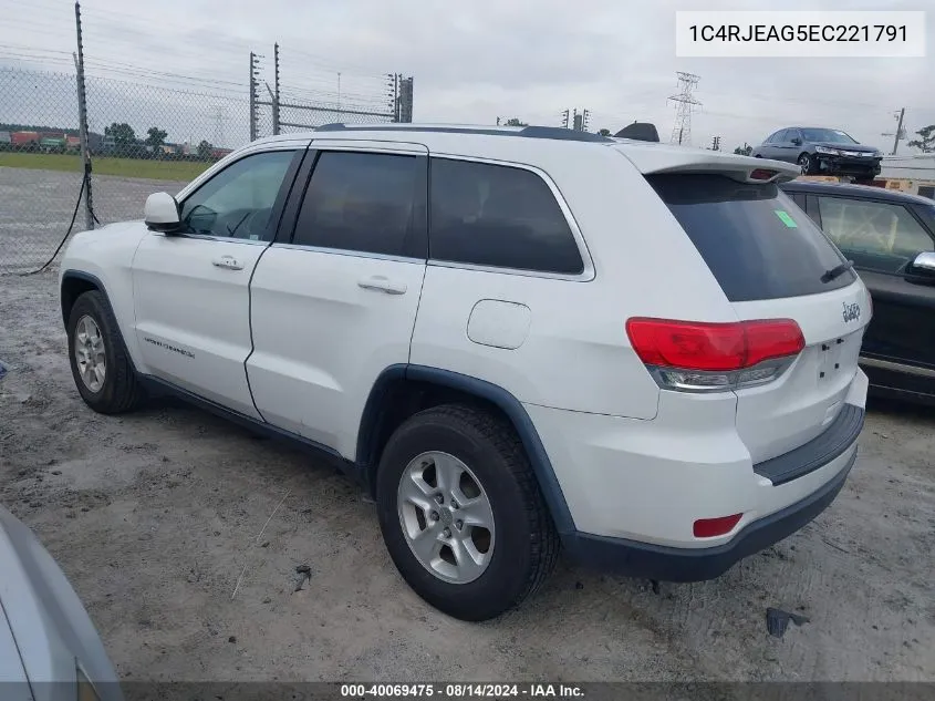 2014 Jeep Grand Cherokee Laredo VIN: 1C4RJEAG5EC221791 Lot: 40069475