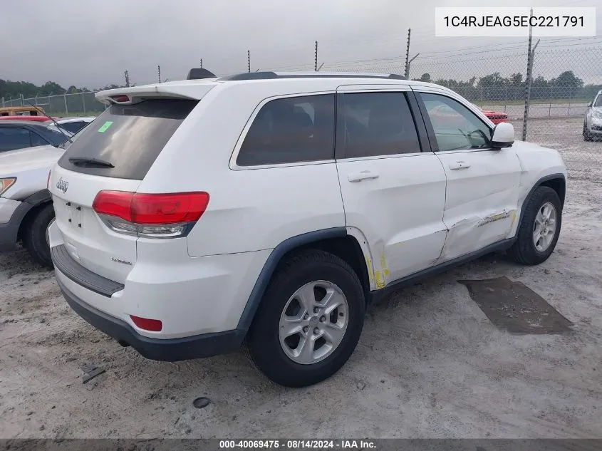 2014 Jeep Grand Cherokee Laredo VIN: 1C4RJEAG5EC221791 Lot: 40069475