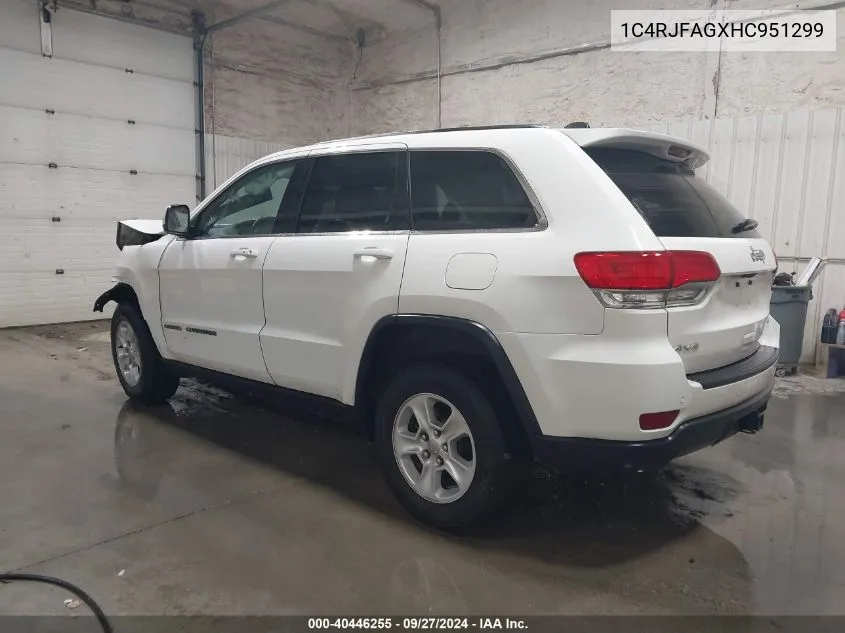 2017 Jeep Grand Cherokee Laredo 4X4 VIN: 1C4RJFAGXHC951299 Lot: 40446255