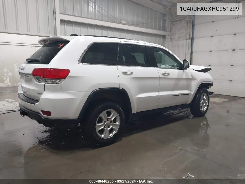 1C4RJFAGXHC951299 2017 Jeep Grand Cherokee Laredo 4X4