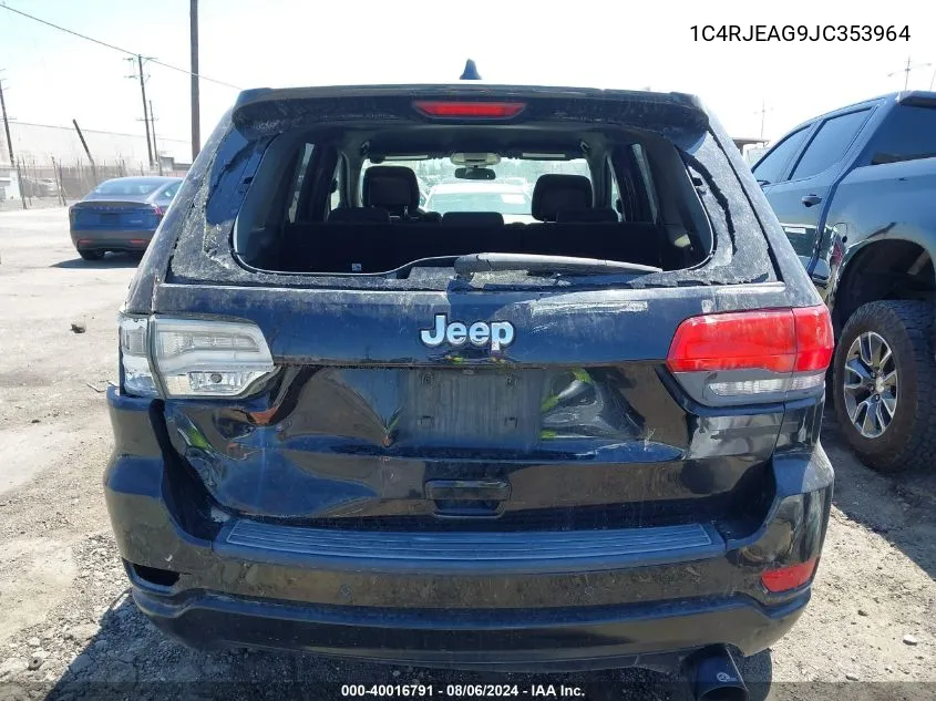 1C4RJEAG9JC353964 2018 Jeep Grand Cherokee Laredo