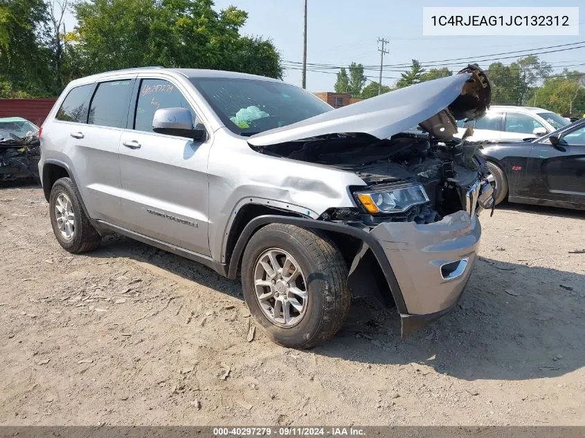 1C4RJEAG1JC132312 2018 Jeep Grand Cherokee Laredo 4X2