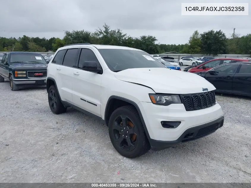 2018 Jeep Grand Cherokee Upland 4X4 VIN: 1C4RJFAGXJC352358 Lot: 40453355