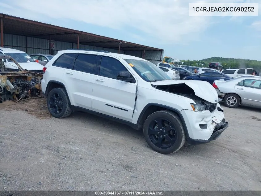 1C4RJEAG2KC690252 2019 Jeep Grand Cherokee Upland 4X2