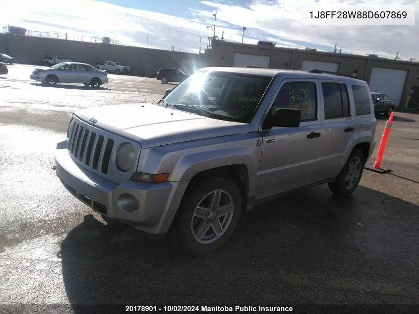 1J8FF28W88D607869 2008 Jeep Patriot North