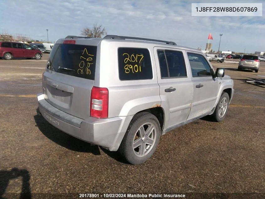 1J8FF28W88D607869 2008 Jeep Patriot North