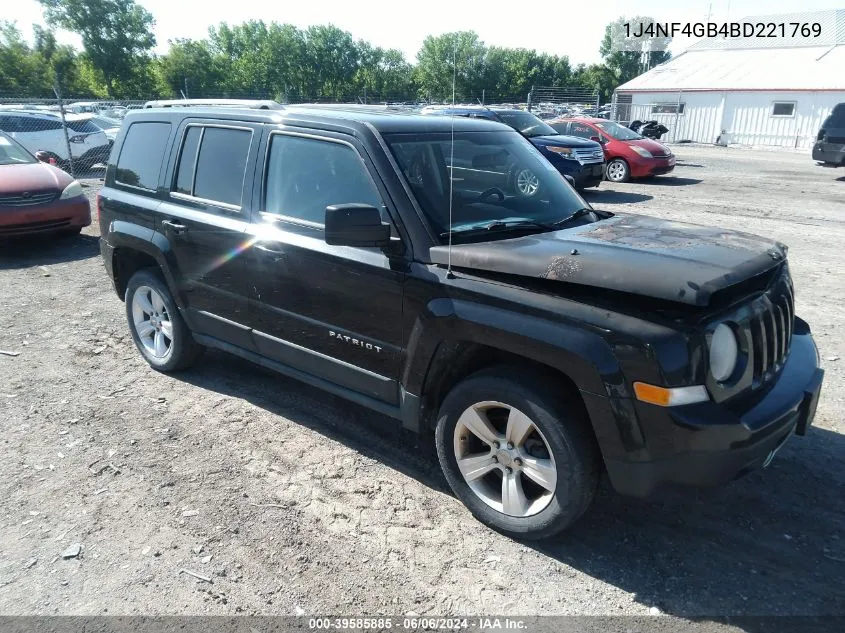 2011 Jeep Patriot Latitude X VIN: 1J4NF4GB4BD221769 Lot: 39585885