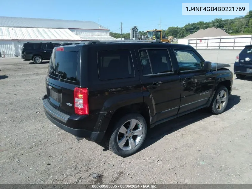 2011 Jeep Patriot Latitude X VIN: 1J4NF4GB4BD221769 Lot: 39585885