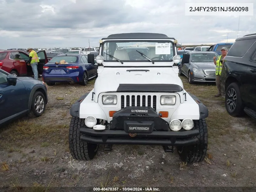 1992 Jeep Wrangler / Yj VIN: 2J4FY29S1NJ560098 Lot: 40478357