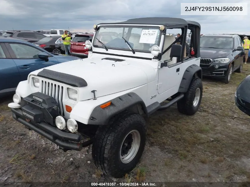 1992 Jeep Wrangler / Yj VIN: 2J4FY29S1NJ560098 Lot: 40478357