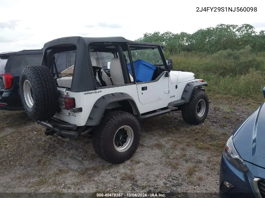 2J4FY29S1NJ560098 1992 Jeep Wrangler / Yj