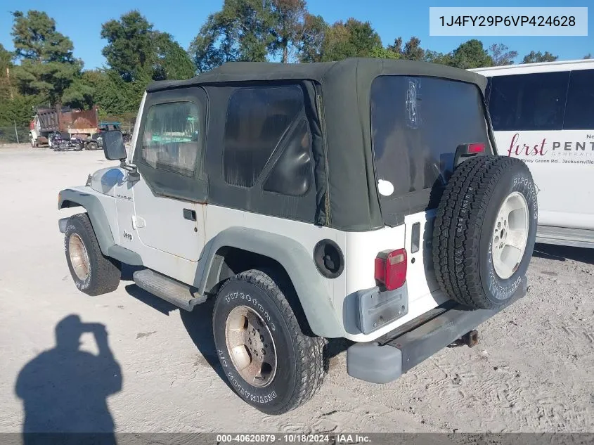 1997 Jeep Wrangler Se VIN: 1J4FY29P6VP424628 Lot: 40620879