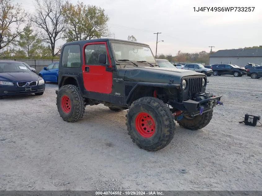 1998 Jeep Wrangler Sahara VIN: 1J4FY49S6WP733257 Lot: 40704552