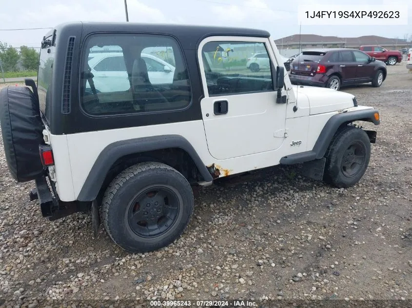 1999 Jeep Wrangler Sport VIN: 1J4FY19S4XP492623 Lot: 39965243