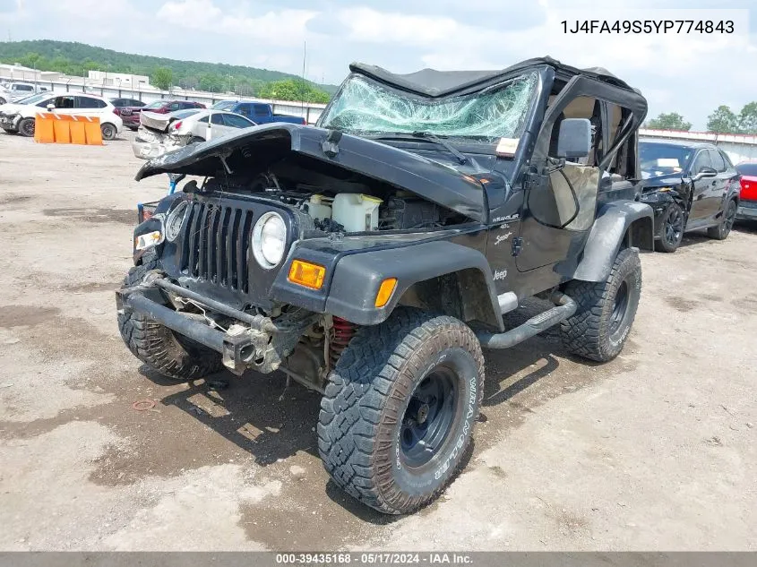 2000 Jeep Wrangler Sport VIN: 1J4FA49S5YP774843 Lot: 39435168