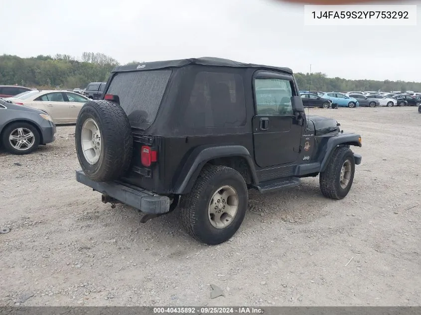 2000 Jeep Wrangler Sahara VIN: 1J4FA59S2YP753292 Lot: 40435892