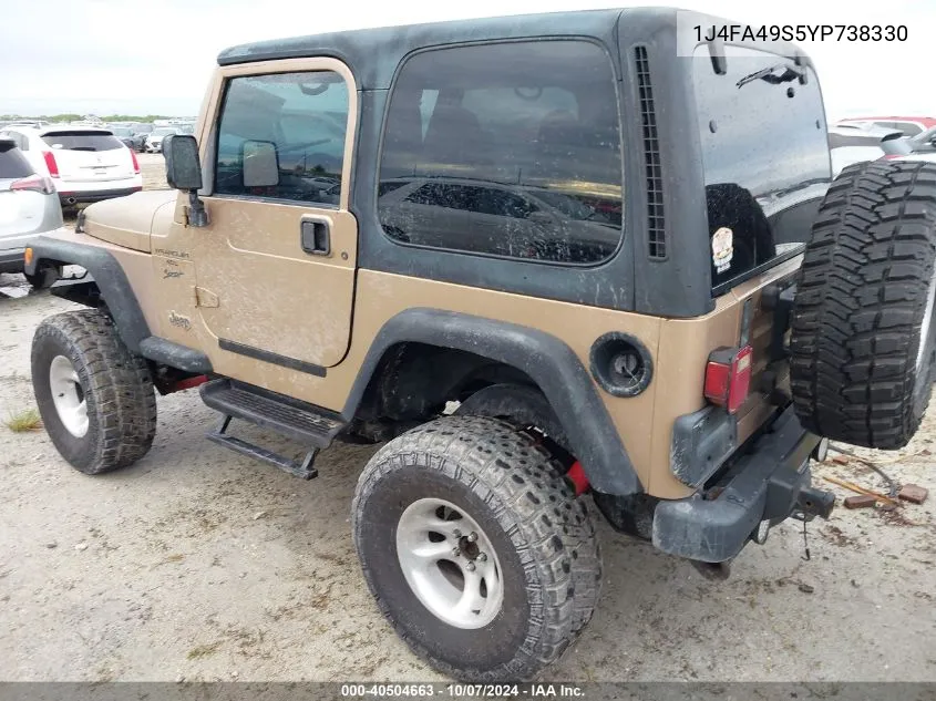 2000 Jeep Wrangler / Tj Sport VIN: 1J4FA49S5YP738330 Lot: 40504663