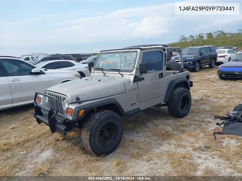 1J4FA29P0YP733441 2000 Jeep Wrangler Se