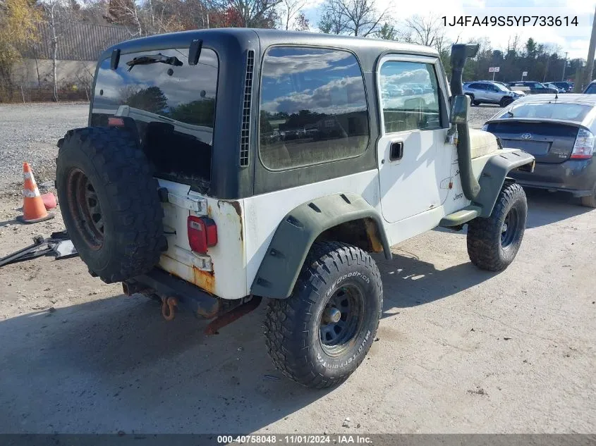 2000 Jeep Wrangler Sport VIN: 1J4FA49S5YP733614 Lot: 40758048