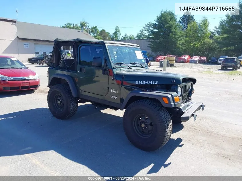 2004 Jeep Wrangler X VIN: 1J4FA39S44P716565 Lot: 39710863