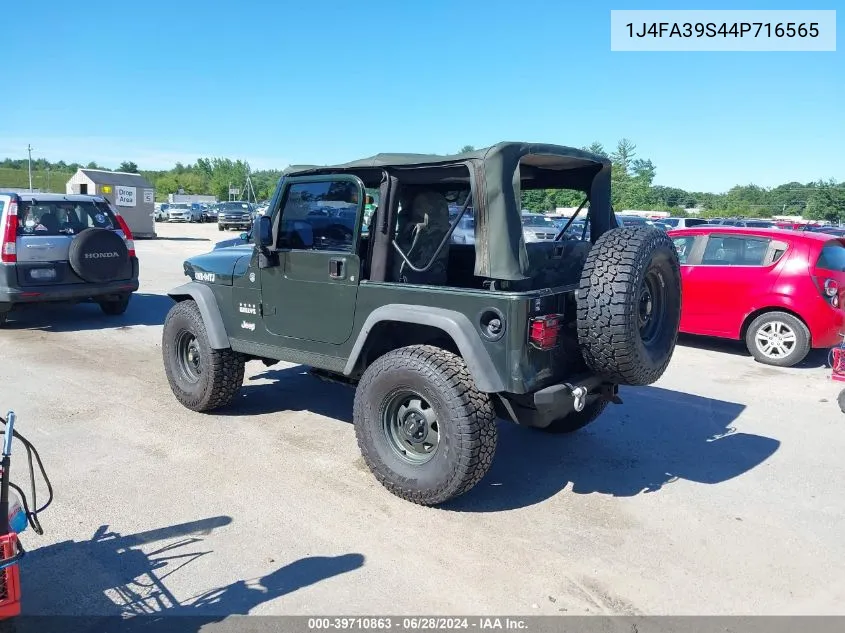 1J4FA39S44P716565 2004 Jeep Wrangler X