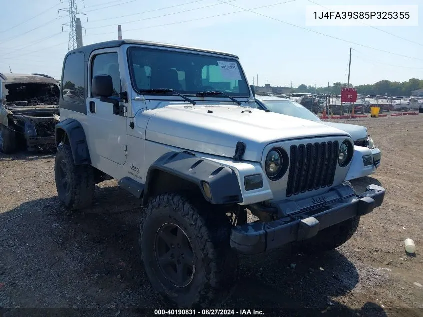 1J4FA39S85P325355 2005 Jeep Wrangler X