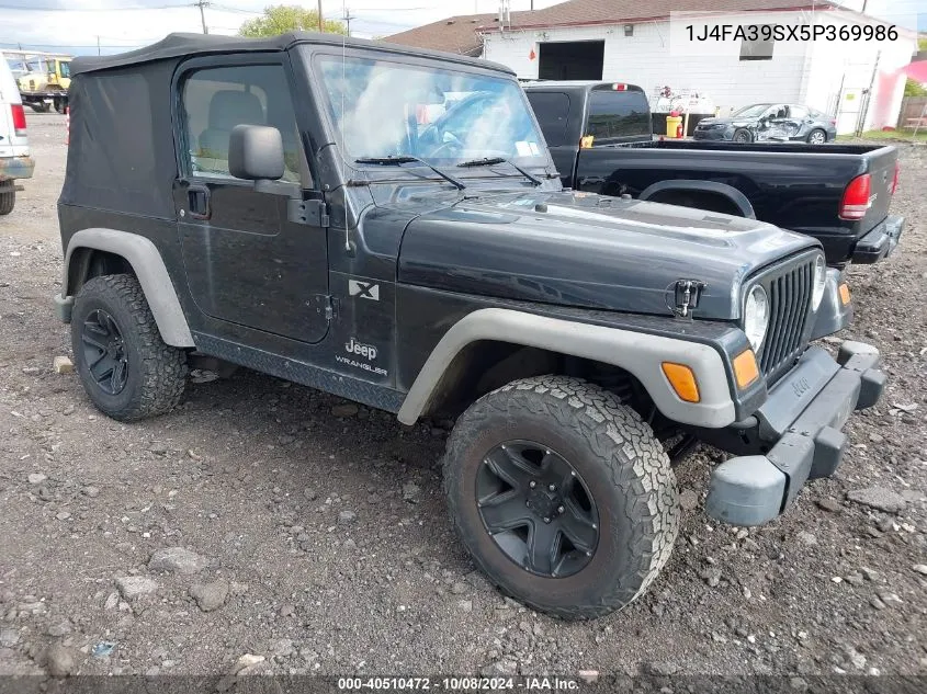 2005 Jeep Wrangler X VIN: 1J4FA39SX5P369986 Lot: 40510472