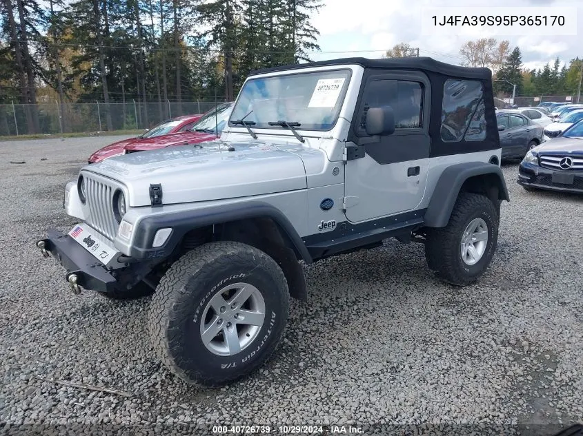 2005 Jeep Wrangler X VIN: 1J4FA39S95P365170 Lot: 40726739