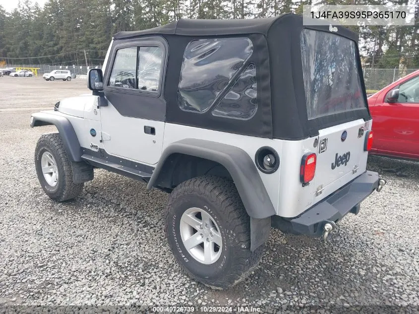 2005 Jeep Wrangler X VIN: 1J4FA39S95P365170 Lot: 40726739