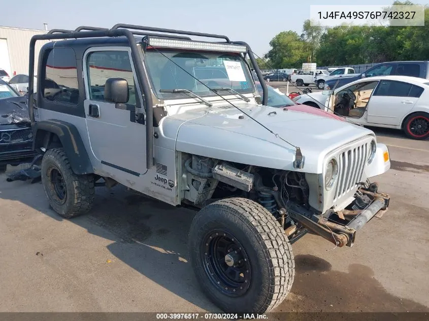 2006 Jeep Wrangler Sport VIN: 1J4FA49S76P742327 Lot: 39976517