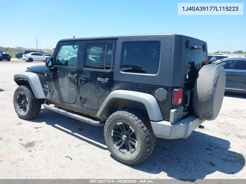 2007 Jeep Wrangler Unlimited X VIN: 1J4GA39177L115223 Lot: 39277418