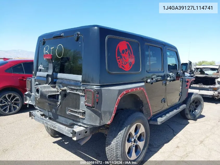 2007 Jeep Wrangler Unlimited X VIN: 1J4GA39127L114741 Lot: 39581072